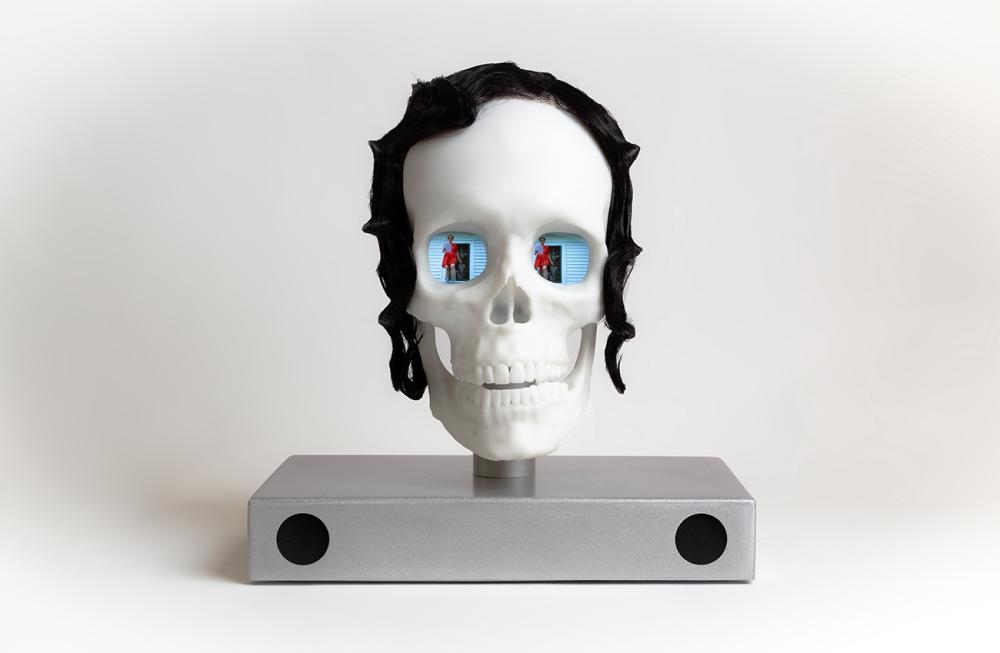 Nadja sculpture-w-.jpg